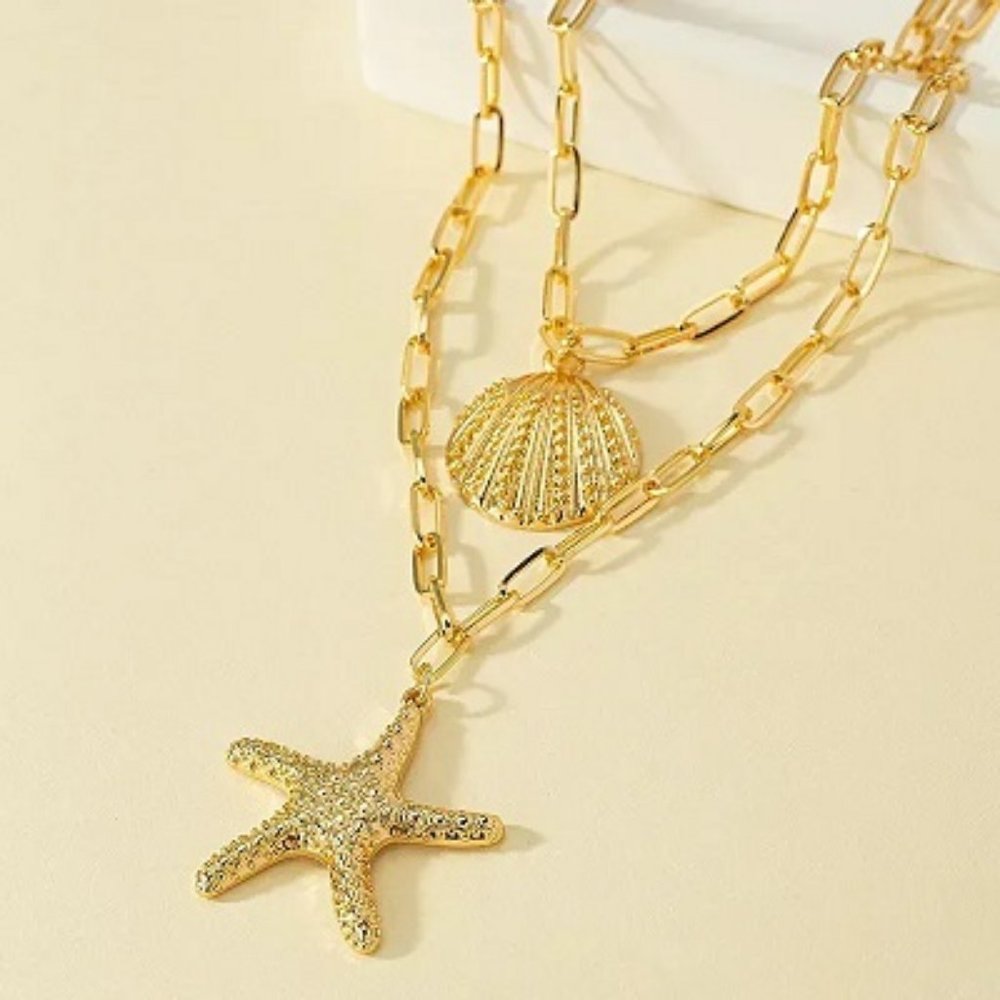 Vacation Starfish And Shell Pendent Necklace